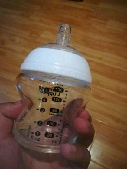 汤美星奶瓶试用