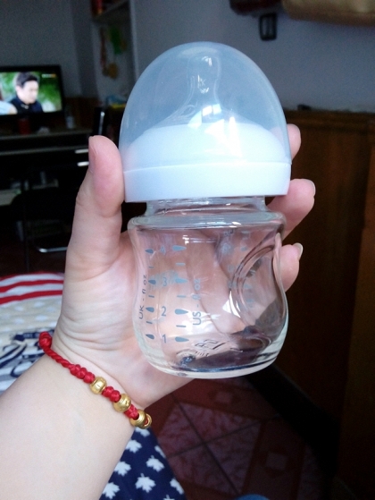 飞利浦新安怡奶瓶