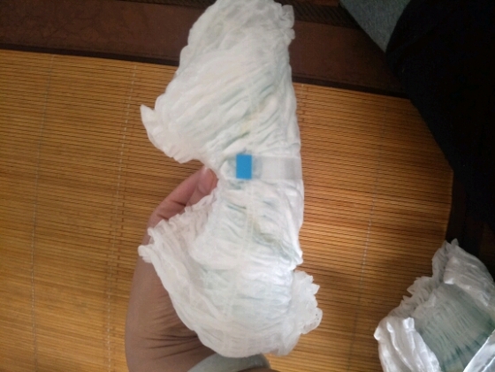 拉拉裤怎么穿视频 2243551929.jpg