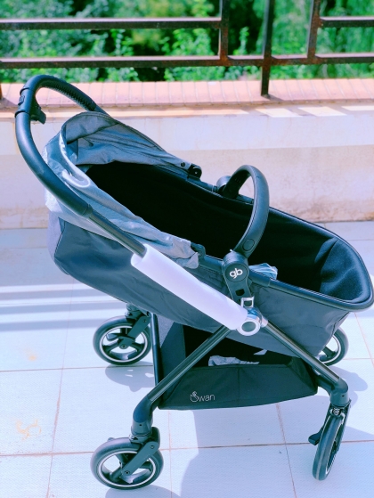 全宇宙最好用的推车 | 好孩子swan天鹅碳纤维婴儿车